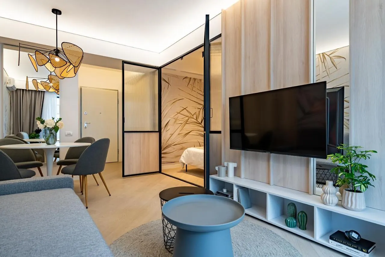 North By Urbanesq Cortina D Apartment Voluntari