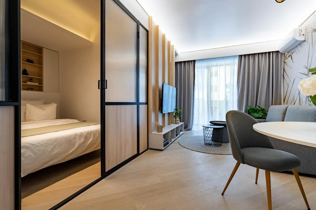North By Urbanesq Cortina D Apartment Voluntari